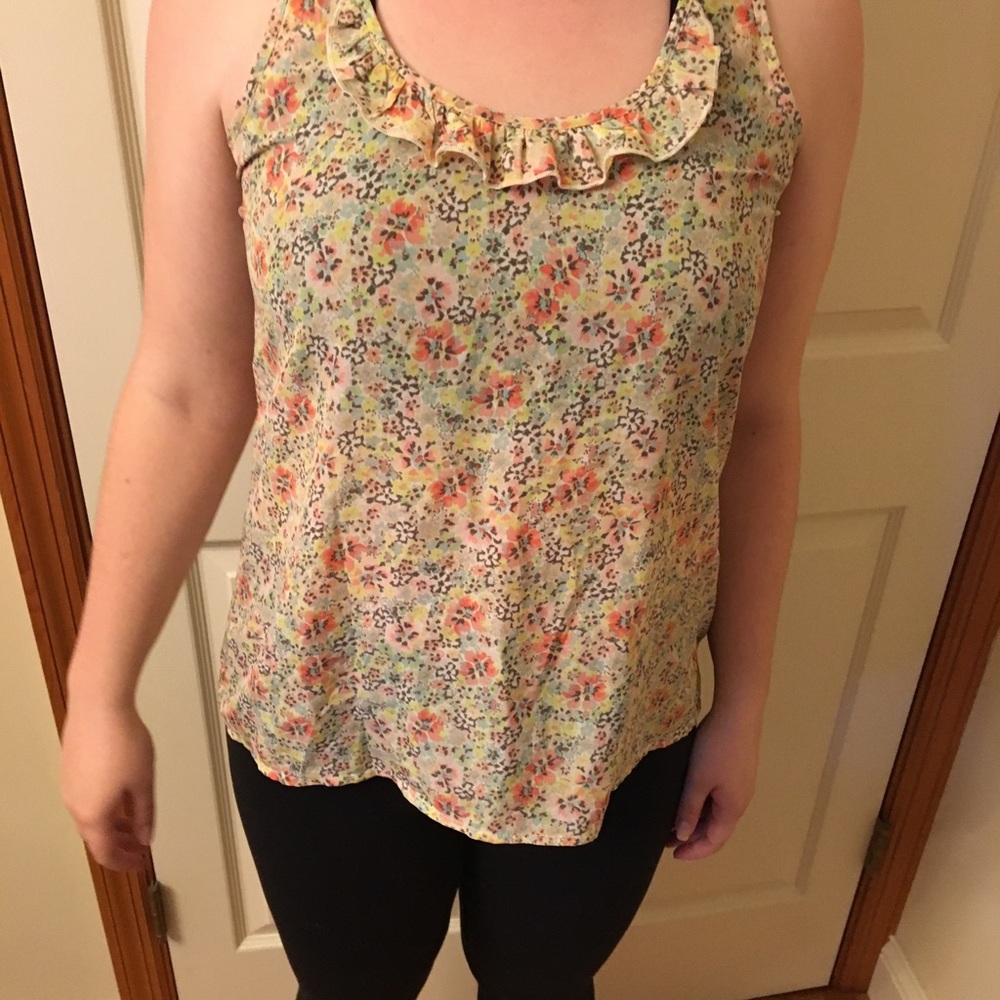 Flowery tank